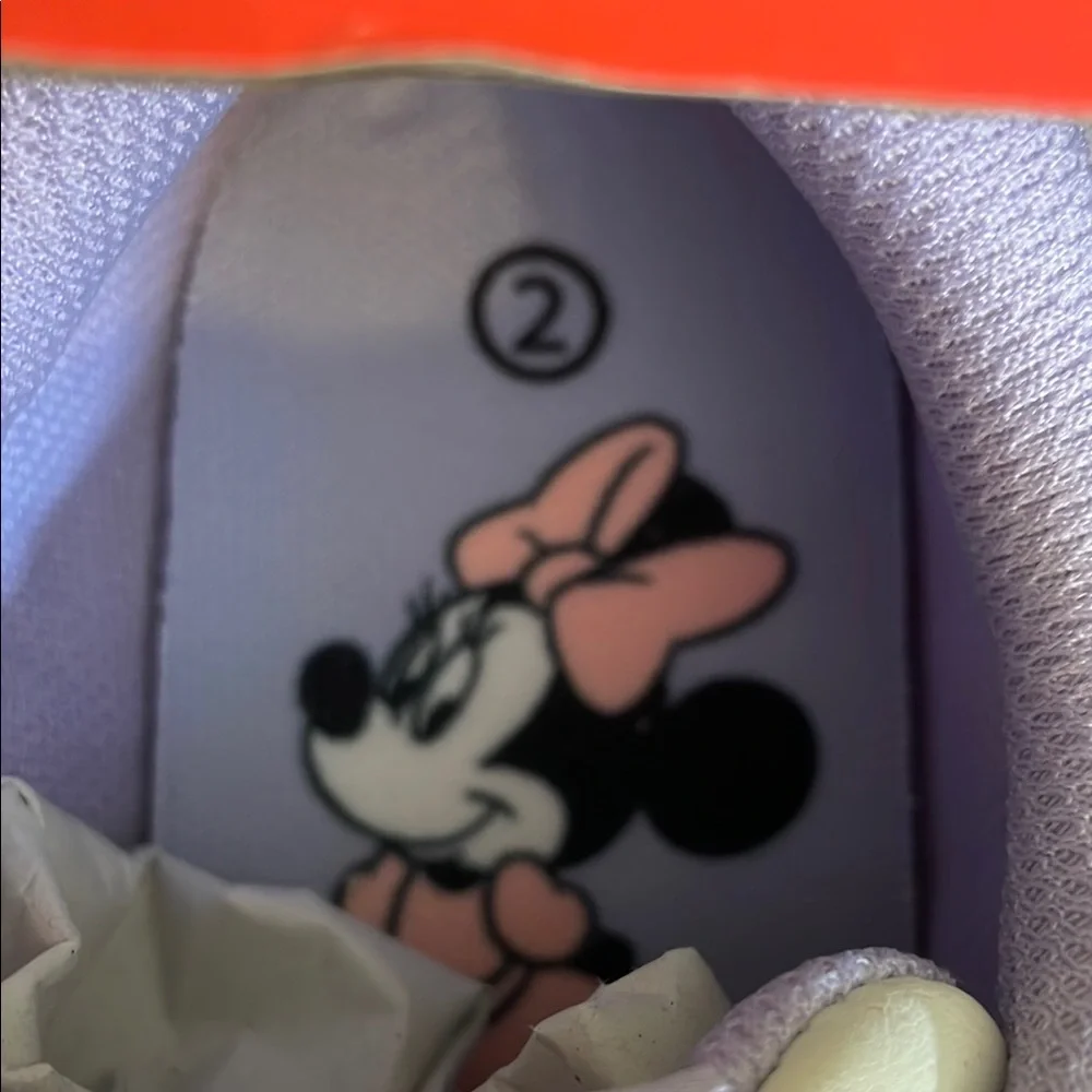 DISNEY NIB Girls Size 2 Minnie Mouse Character Sneakers White Pink Purple Bow - Picture 8 of 9